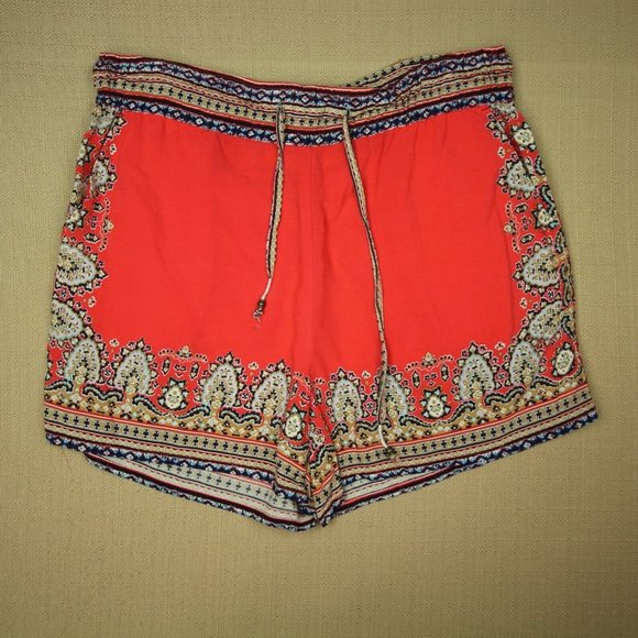 Hei Hei Pants - Hei Hei Anthropologie Drawstring Pull On Shorts Women's Size Small Red Print